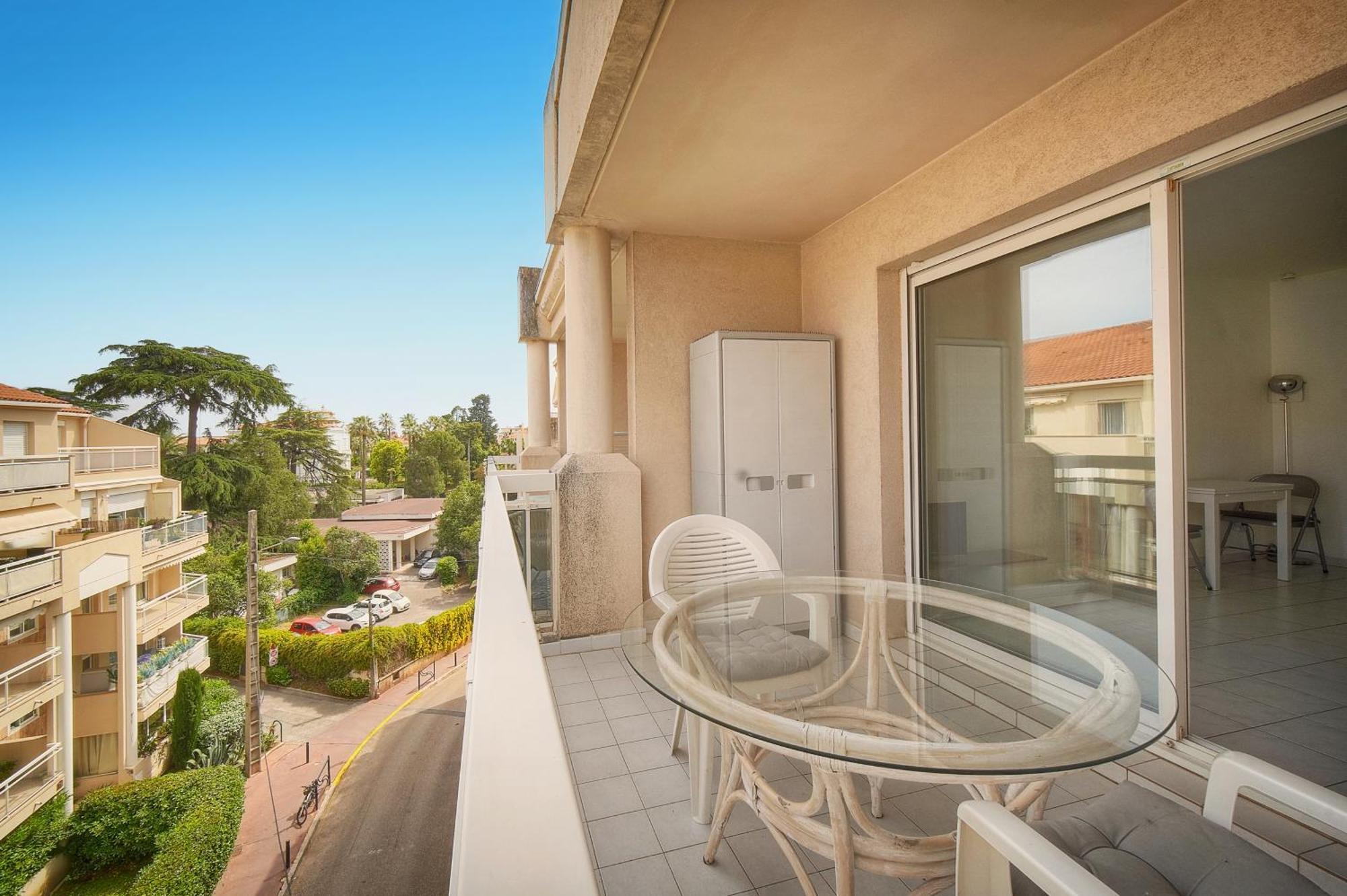 Frgk "Gallieni Terrasse Au Calme" Cannes Luaran gambar